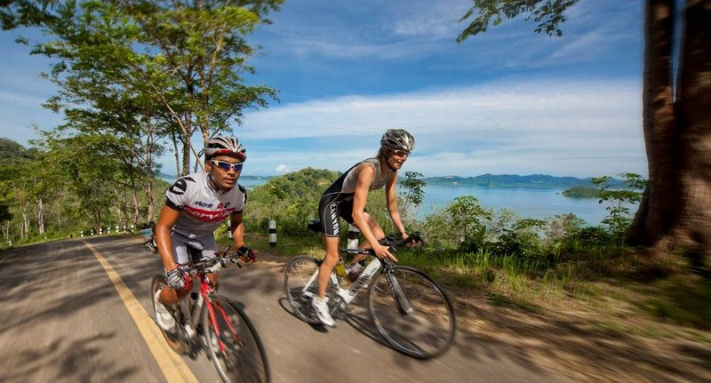 Triathlon training at Thanyapura
