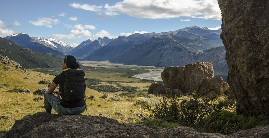 8 of the Best Single-Friendly Active Holidays