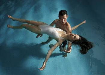 Learn to beat stress on holiday