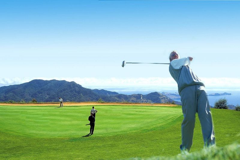 Outdoor fitness class at Galo Resort